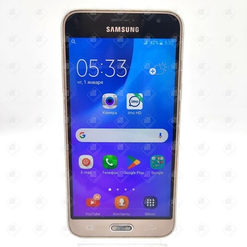 Смартфон Samsung Galaxy J3 (2016)