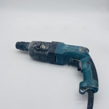 Перфоратор Makita HR2450