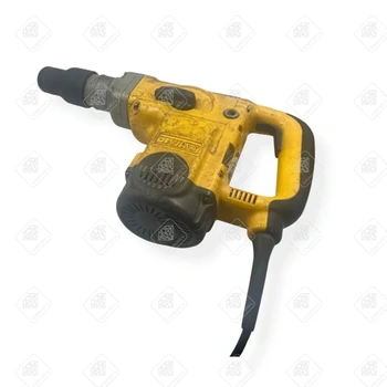 Перфоратор dewalt D25600 