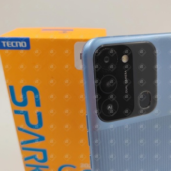 Смартфон Tecno spark go 2022