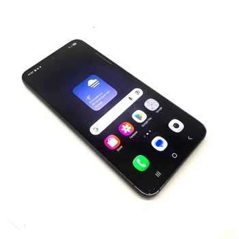 Смартфон Samsung Galaxy S23 8/256 ГБ