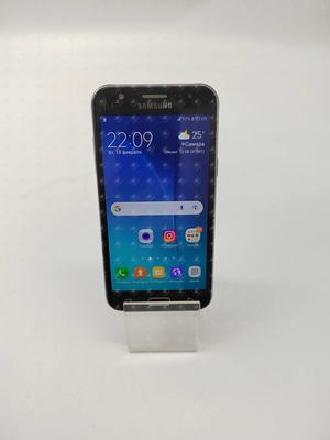 Смартфон Samsung Galaxy J4