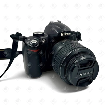 Зеркальный фотоаппарат Nikon D5000