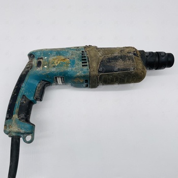 Перфоратор Makita HR2470