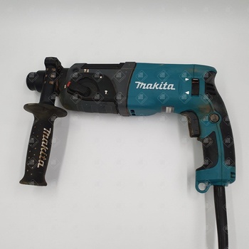 Перфоратор Makita HR2470 