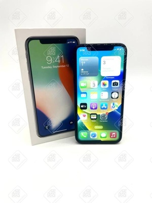 Смартфон iPhone X 64 ГБ