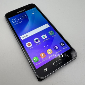 Смартфон Samsung Galaxy J3 (2016)