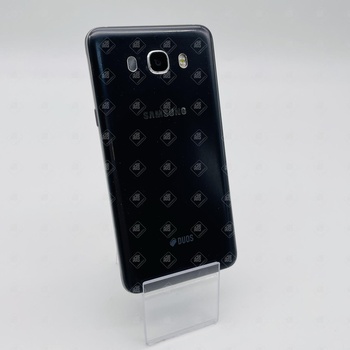 Смартфон Samsung Galaxy J7 (2016)