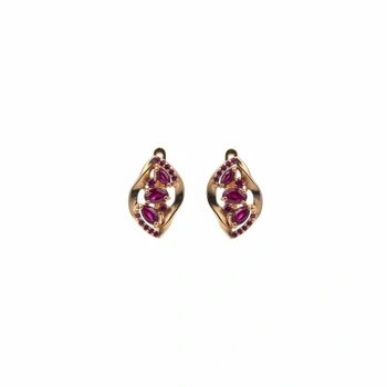 Серьги с рубином , серебро I категория 925, вес 2.65 г.
