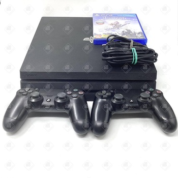 PlayStation 4 PRo 1 trb