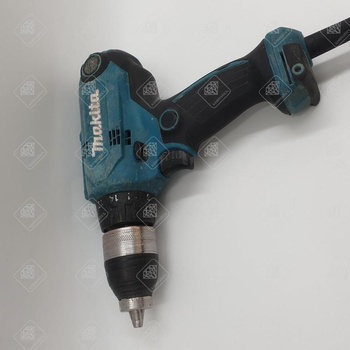 Шуруповерт Makita DF0300