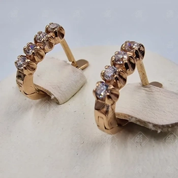 Серьги с фианитами, золото 585 II Категория, вес 2.28 г.