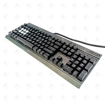 Игровая клавиатура Corsair K70
