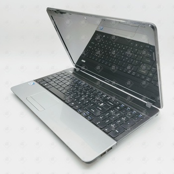 Ноутбук Acer aspire e1