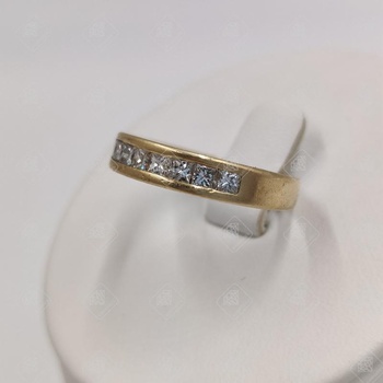 Кольцо с бриллиантами, золото 750 III категория, вес 5.17 г.