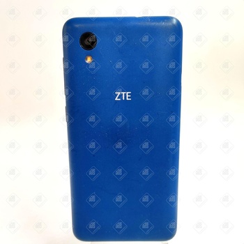 Смартфон ZTE Blade L8