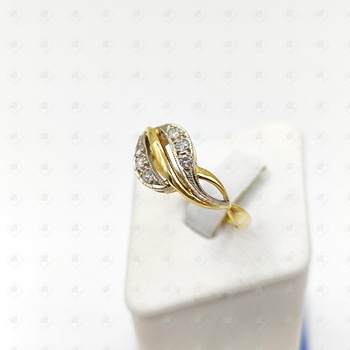 Кольцо с бриллиантами, золото 750 II Категория, вес 3.94 г.