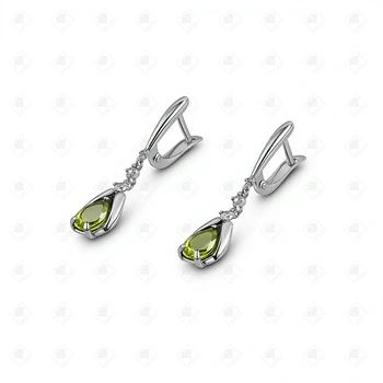 Серьги с фианитами и хризолитом, серебро II категория 925, вес 2.5 г.
