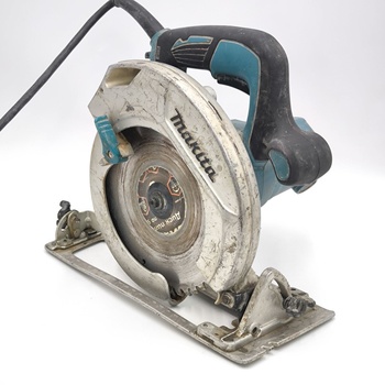 Дисковая пила Makita HS7601