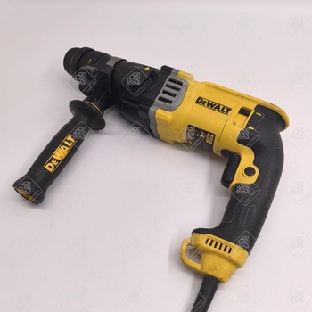 Перфоратор Dewalt D25144-URU