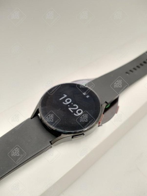 Смарт часы Samsung Galaxy Watch4