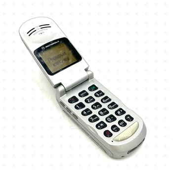 Мобильный телефон Motorola