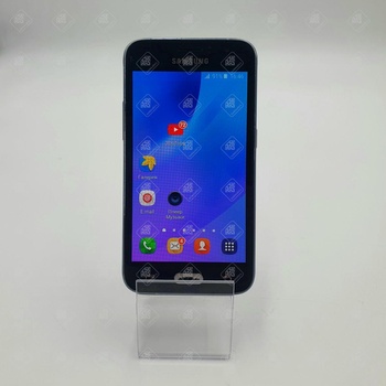 Смартфон Samsung Galaxy J1 (2016)