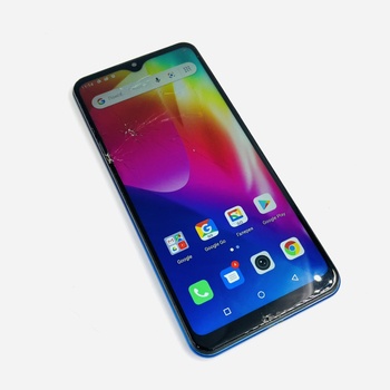 Смартфон OUKITEL C19