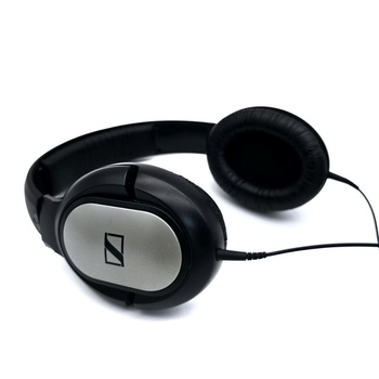 Проводные полноразмерные наушники Sennheiser HD 206