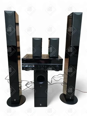 Акустическая система Yamaha 
Сабвуфер NS-SW 210    
2 фронтальные колонки NS-f210   
2 тыльных колонки NS-b210    
- Ресивер HTR-2866 