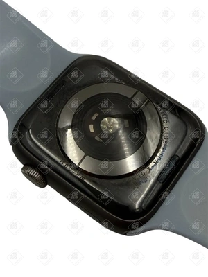 Смарт-часы Apple Watch Series 4 44 мм
