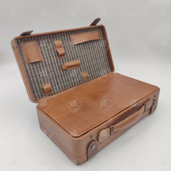 Несессер кожанный