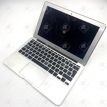 Apple MacBook Air (11-inch, Early 2015