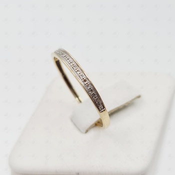 кольцо с камнями , золото 585 II Категория, вес 0.76 г.