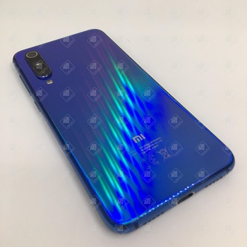 Смартфон Xiaomi Mi 9 SE 