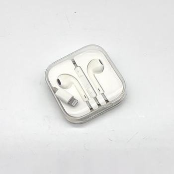 Наушники EarPods