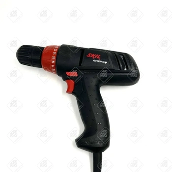 Шуруповерт Skil f015