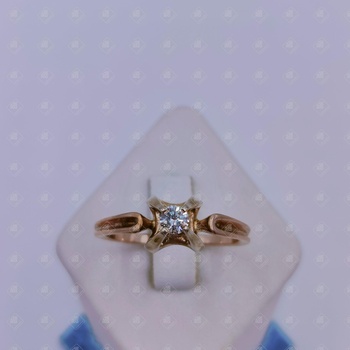 Кольцо с бриллиантом 1Бр Кр57 0,145Ct 4/4А, золото 585 (14K), вес 2.72 г.