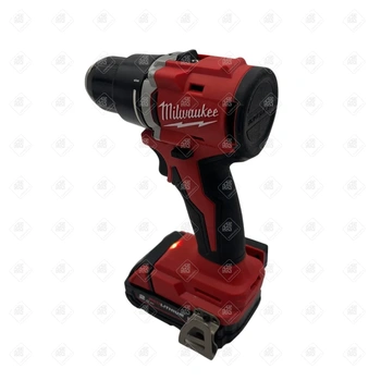 Шуруповерт бесщеточный Milwaukee Brushless M18 BLDDRC