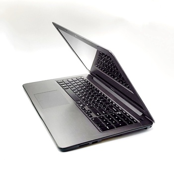 Ноутбук Dell P66F