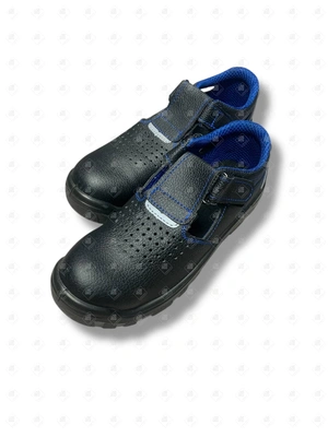 Полуботинки 43р