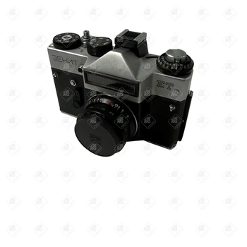 Пленочный фотоаппарат Зенит ет