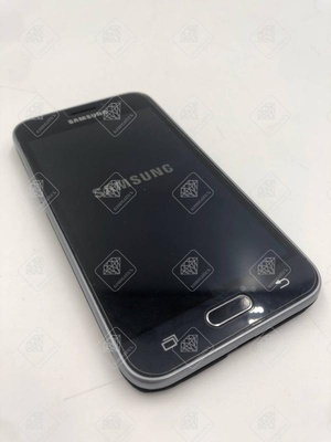 Мобильный телефон Samsung Galaxy J1 (2016) 