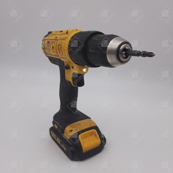 Шуруповёрт DeWalt DCD776-KS