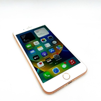 Смартфон iPhone 8 Plus 64 ГБ