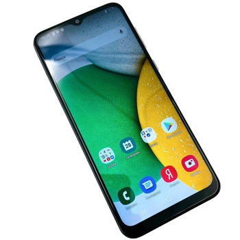 Смартфон Samsung Galaxy A03 Core, 32 ГБ, 2 ГБ