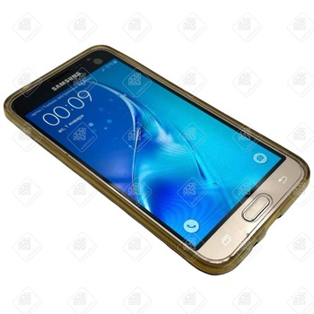 Смартфон Samsung Galaxy J3 (2016)