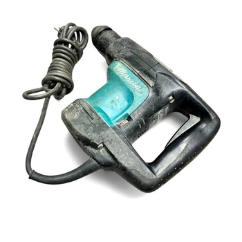 Перфоратор Makita HR3200c