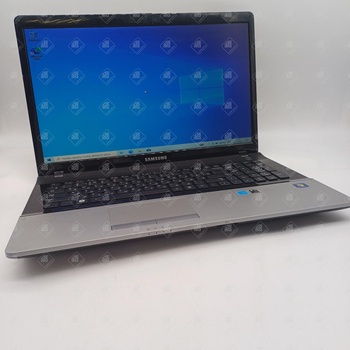 Ноутбук Samsung NP305E7A-S01RU