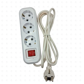Удленитель Universal 3 гнезда 2м